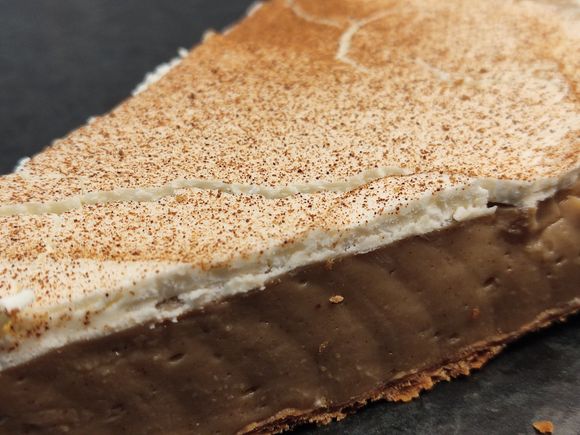 You can also sprinkle some cinnamon powder on top to elevate the visuals.